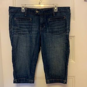 Old Navy the Diva Capri jeans size 16